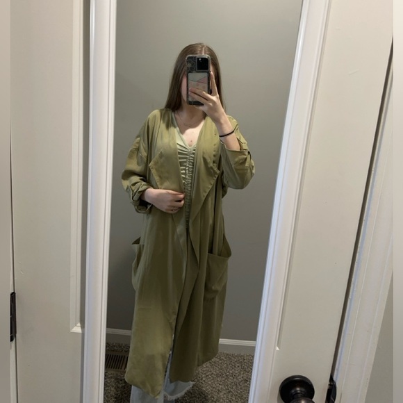 Philosophy Spring Cardigan - Picture 1 of 4